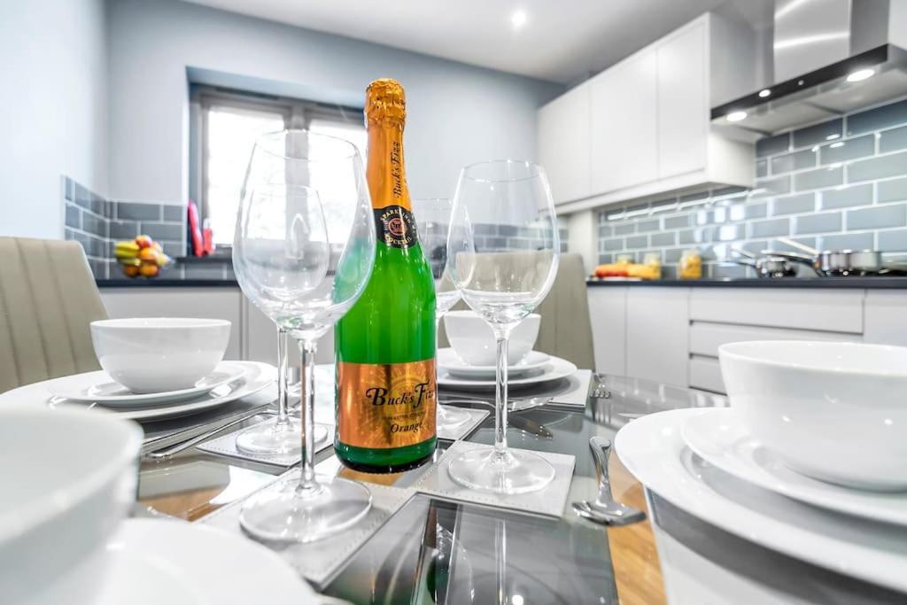 Isabel'S Wing! A Stunning 2 Bedroom Property ノリッチ エクステリア 写真