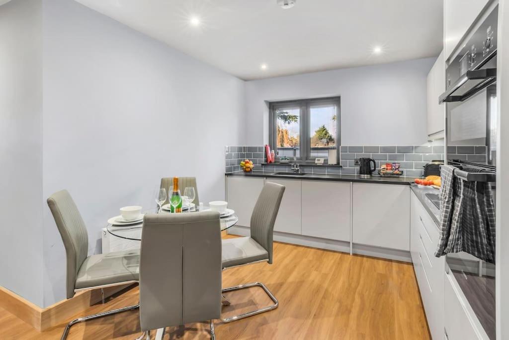 Isabel'S Wing! A Stunning 2 Bedroom Property ノリッチ エクステリア 写真